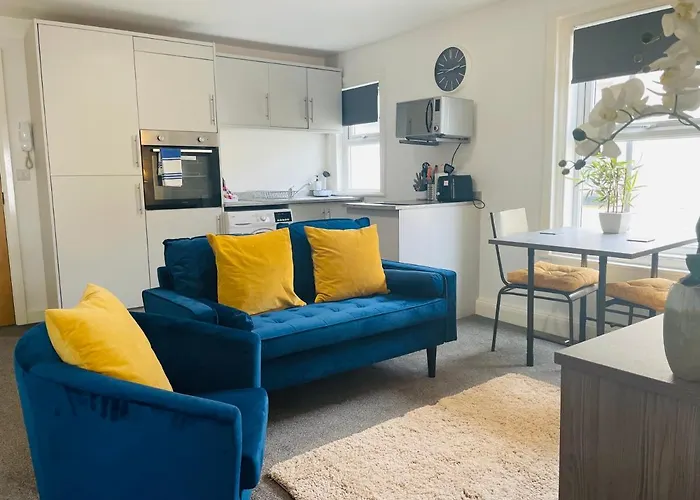 Westcliffe Apartments